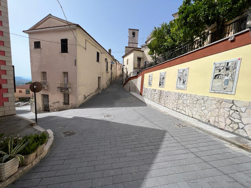 Sant'Ambrogio sul Garigliano (FR) - Strada